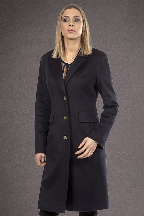 Meldes De Luxe – Fitted 100% cashmere coat with wide tailored collar – Black – Ref: 455-2-01