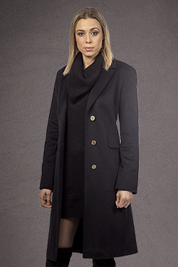 Meldes De Luxe – Fitted 100% cashmere coat with wide tailored collar – Black – Ref: 455-2-01